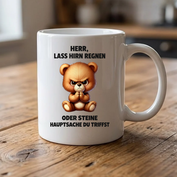 Weiße Tasse mit Spruch „Herr, lass Hirn regnen“
